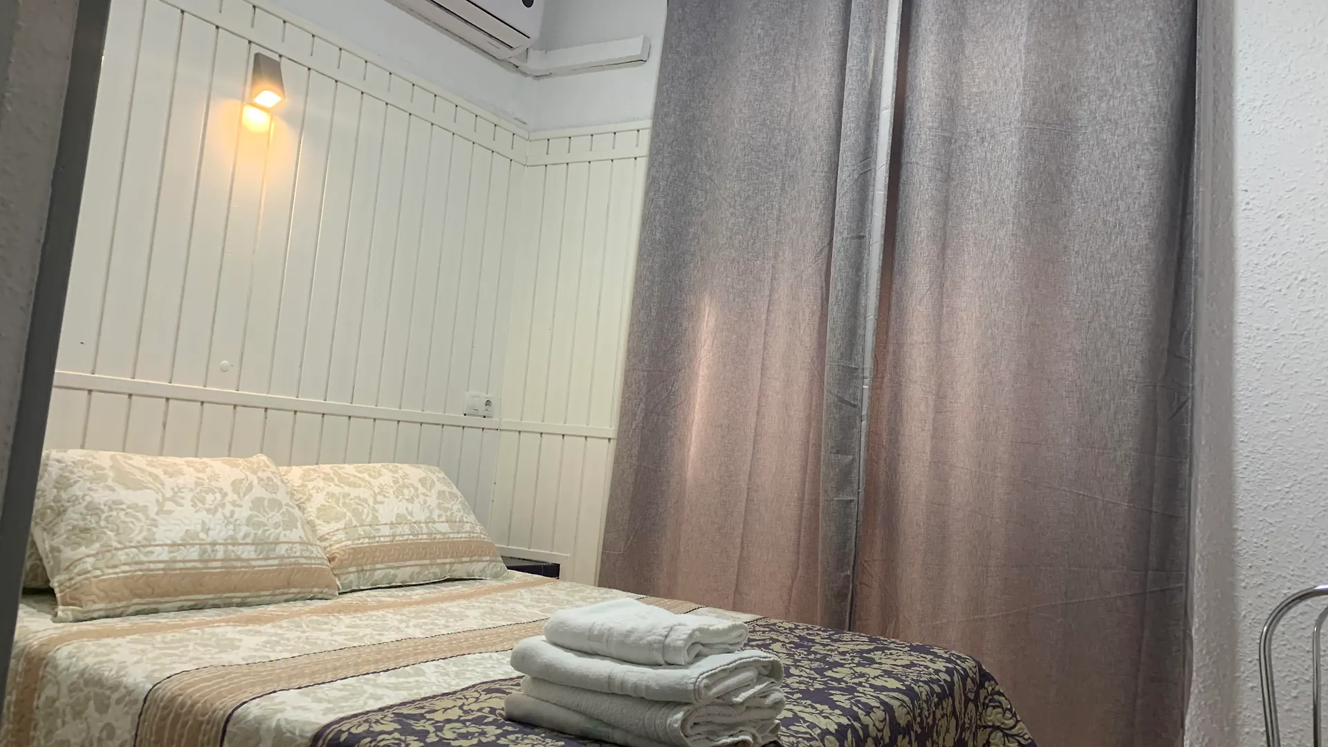 Hostal Alcobia Sevilha Casa de hóspedes