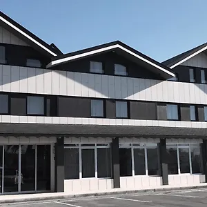 Mercedes Hotel Camargo