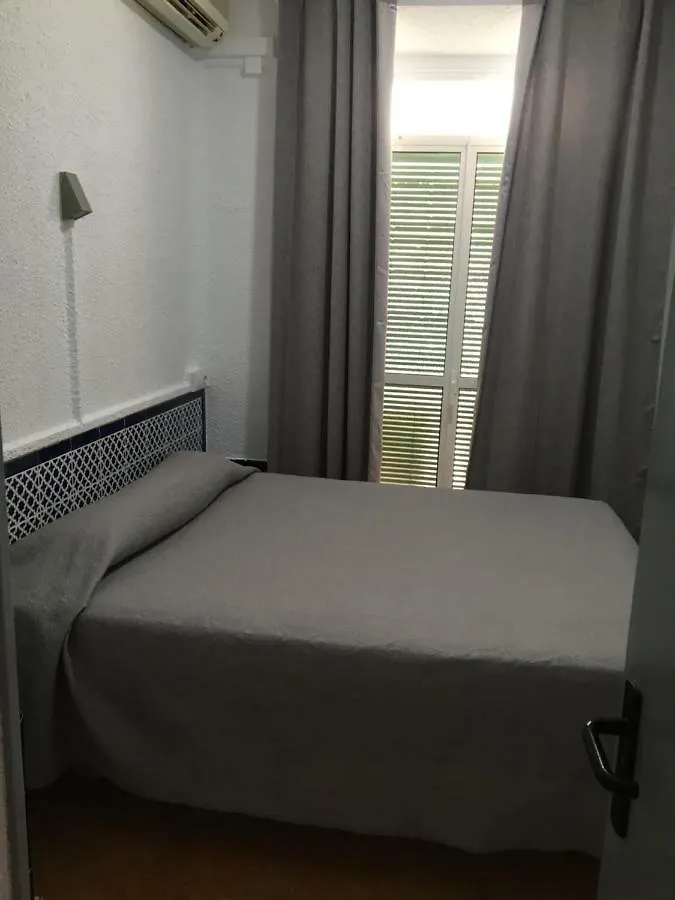 Hostal Alcobia Seville